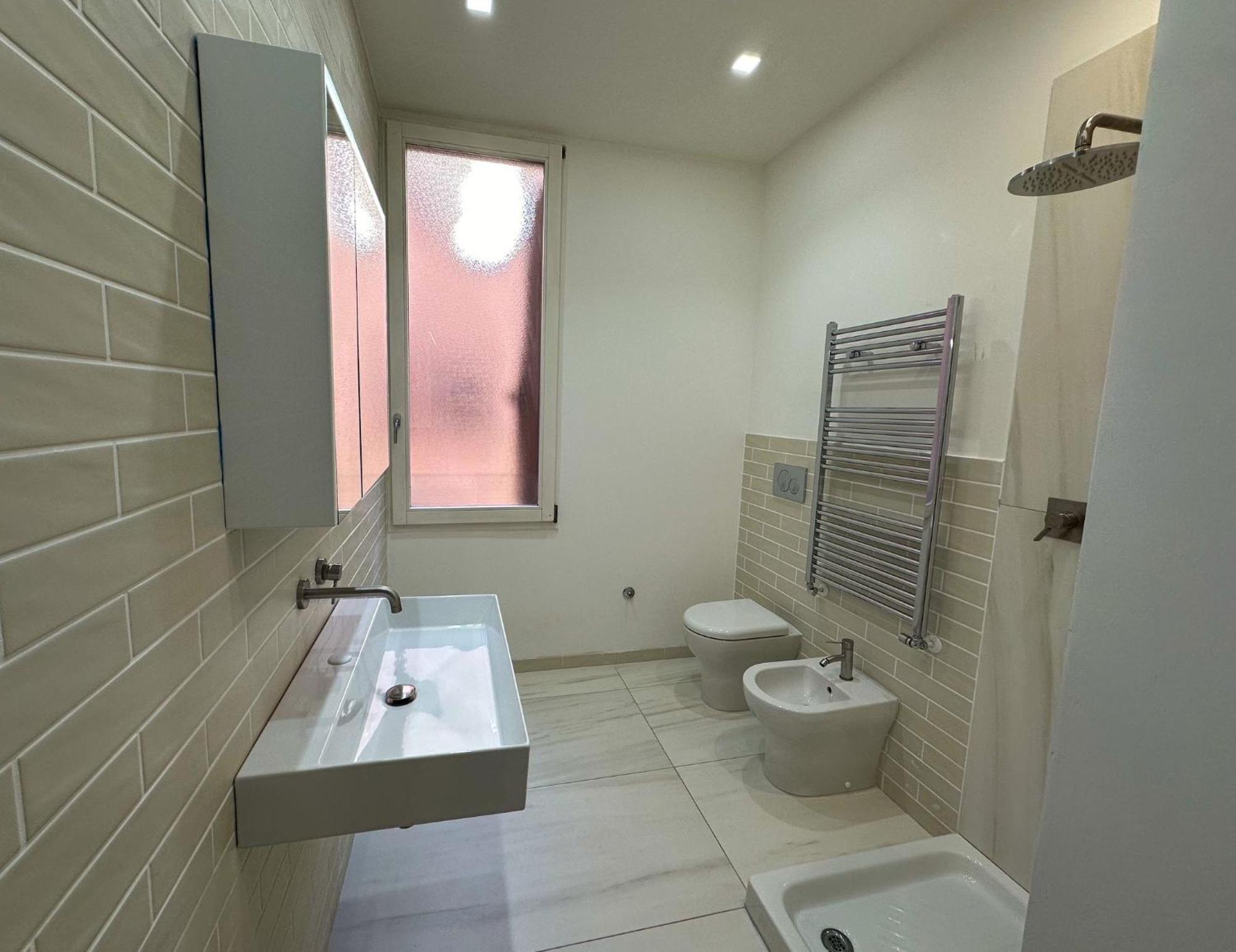 Whouse Large Suite Apartment Indipendenza Bolonya Dış mekan fotoğraf